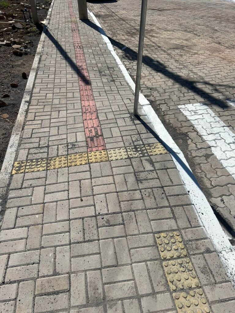 Obra de pavimentação na cidade de Muçum RS