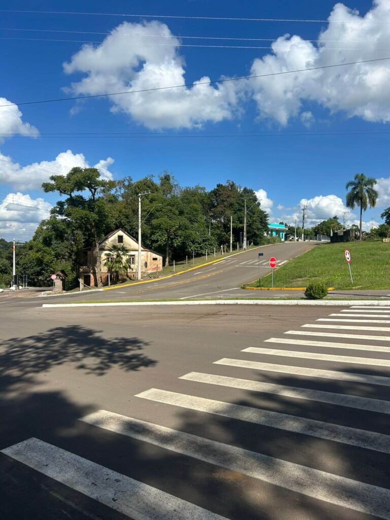 Implantação de rótula com infraestrutura completa em Alto Feliz – RS